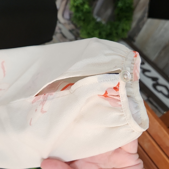 Aritzia Wilfred Lilia Floral Wrap Top - Picture 5 of 9